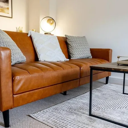Tatil Evi Special Offer! Harton House - Perfect For Contractors & Groups - Long Welcome - Driveway Parking, Fast Wifi, Smarttv With Netflix By Yoko Redcar