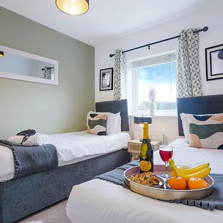 Tatil Evi Special Offer! Harton House - Perfect For Contractors & Groups - Long Welcome - Driveway Parking, Fast Wifi, Smarttv With Netflix By Yoko