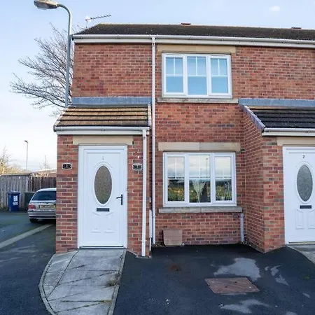 Special Offer! Harton House - Perfect For Contractors & Groups - Long Welcome - Driveway Parking, Fast Wifi, Smarttv With Netflix By Yoko Σπίτι διακοπών